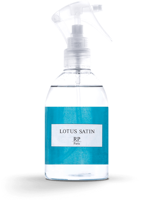 Lotus Satin RP Paris Parfum d ambiance frais et floral spray désodorisant aux notes de lotus et de musc blanc The Secrets Garden
